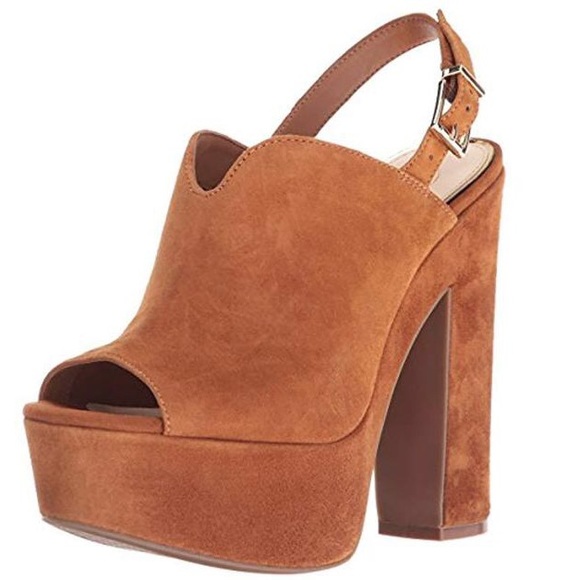 Jessica Simpson Shoes - 🆕 Suede Platform Sandal